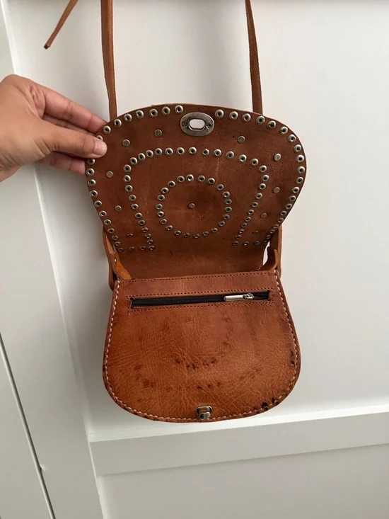 Brown Leather Crossbody Bag with Turquoise Medallion - FROM MOROCCO - Picture 3 of 3